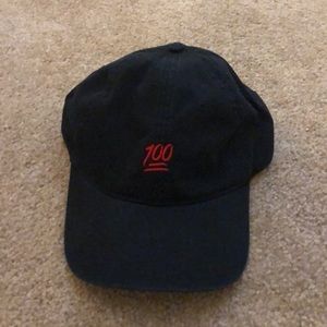 💯 Hat